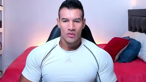 Snapshot of oliver_tommy chatting on 9, 9, 2025 oliver_tommy online show from 9, 9, 2025