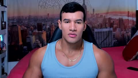 Snapshot of oliver_tommy chatting on 14, 10, 2025 oliver_tommy online show from 14, 10, 2025