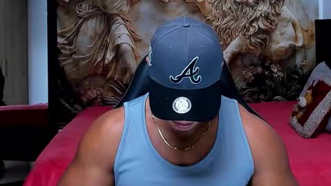 Snapshot of oliver_tommy chatting on 24, 11, 2025 oliver_tommy online show from 24, 11, 2025