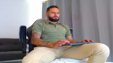 oliver online show from 13, 11, 2025