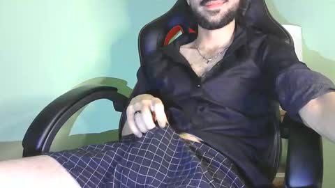 Snapshot of olivereff chatting on 12, 2, 2025 Oliver online show from 12, 2, 2025