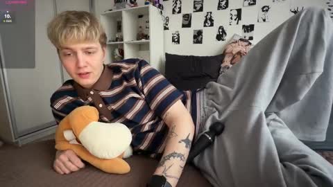 oliver online show from 3, 4, 2026