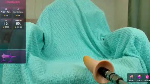 Snapshot of olivia_k_ chatting on 17, 7, 2026 Olivia Hi guys Follow me online show from 17, 7, 2026