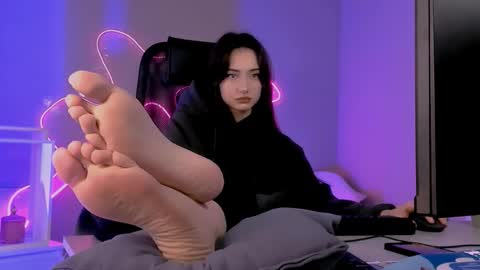 olivia_norton_ online show from 5, 2, 2026