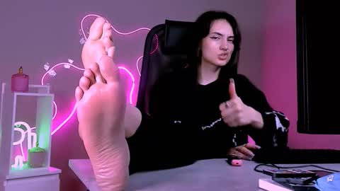 olivia_norton_ online show from 24, 2, 2026