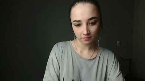 Snapshot of olivia_oliv chatting on 25, 12, 2024 Olivia online show from 25, 12, 2024