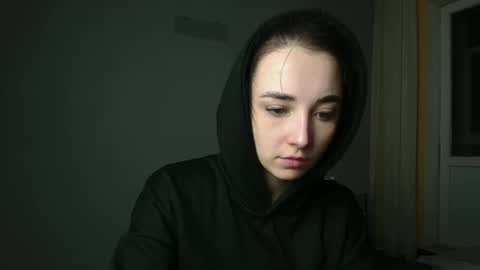 Snapshot of olivia_oliv chatting on 3, 2, 2025 Olivia online show from 3, 2, 2025