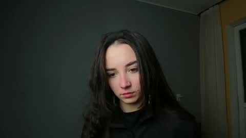 Snapshot of olivia_oliv chatting on 11, 2, 2025 Olivia online show from 11, 2, 2025