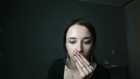 Snapshot of olivia_oliv chatting on 7, 3, 2025 Olivia online show from 7, 3, 2025