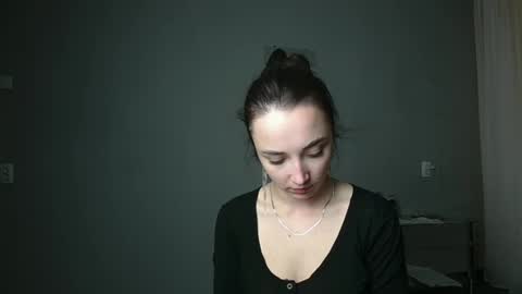 Snapshot of olivia_oliv chatting on 9, 3, 2025 Olivia online show from 9, 3, 2025