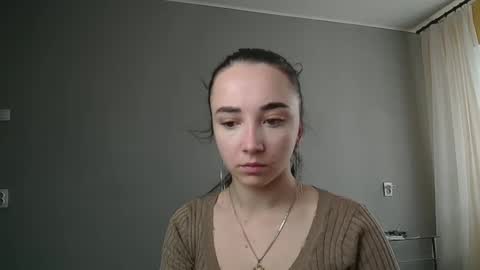 Snapshot of olivia_oliv chatting on 12, 3, 2025 Olivia online show from 12, 3, 2025