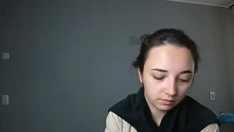 Snapshot of olivia_oliv chatting on 16, 9, 2025 Olivia online show from 16, 9, 2025