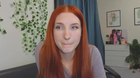  OLIVIA    online show from 14, 12, 2025