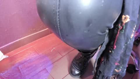   online show from 6, 3, 2025