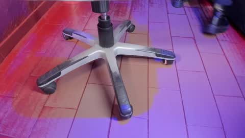   online show from 9, 3, 2025