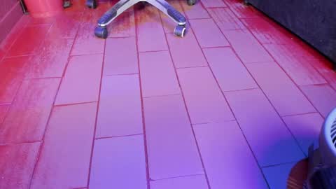   online show from 11, 3, 2025