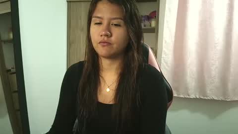 Olivia online show from 4, 10, 2025