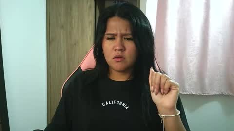 Olivia online show from 4, 11, 2025