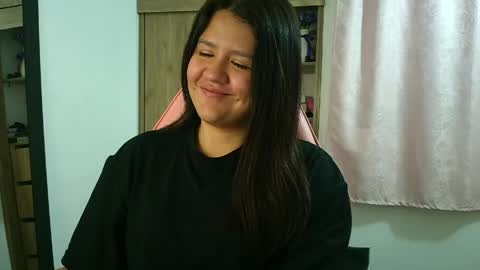 Snapshot of olivia_watson_ chatting on 27, 4, 2026 Olivia online show from 27, 4, 2026
