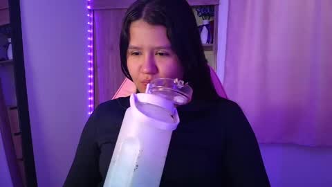 Snapshot of olivia_watson_ chatting on 5, 6, 2026 Olivia online show from 5, 6, 2026