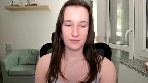 Oliwiaa2004 online show from 30, 1, 2025