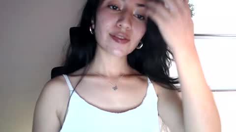 oliviaaa__ online show from 16, 9, 2025