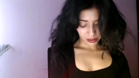 oliviaaa__ online show from 7, 7, 2026