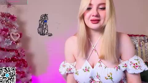 Snapshot of oliviabr0wn chatting on 1, 12, 2025 Olivia online show from 1, 12, 2025