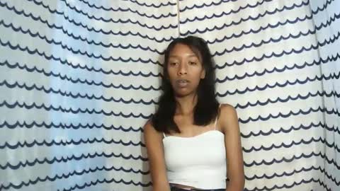 oliviah27 online show from 1, 12, 2025