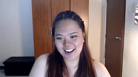 Snapshot of oliviahollywood chatting on 17, 1, 2025 olivia hollywood online show from 17, 1, 2025