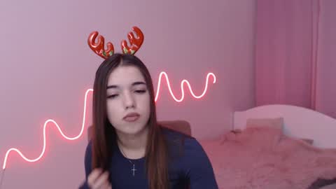 Olivia online show from 8, 12, 2024