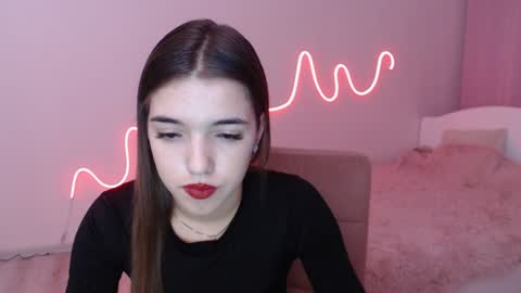 Olivia online show from 8, 12, 2024