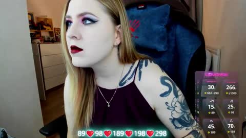 Snapshot of oliviamunk chatting on 3, 12, 2025 . online show from 3, 12, 2025