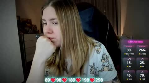 Snapshot of oliviamunk chatting on 16, 12, 2025 . online show from 16, 12, 2025