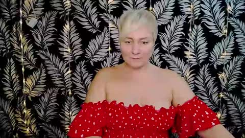 Snapshot of oliviaoskar_ chatting on 24, 12, 2024 Kelly online show from 24, 12, 2024