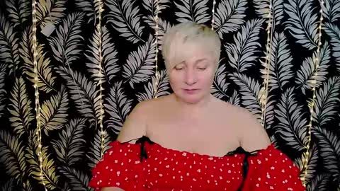 Snapshot of oliviaoskar_ chatting on 16, 2, 2025 Kelly online show from 16, 2, 2025