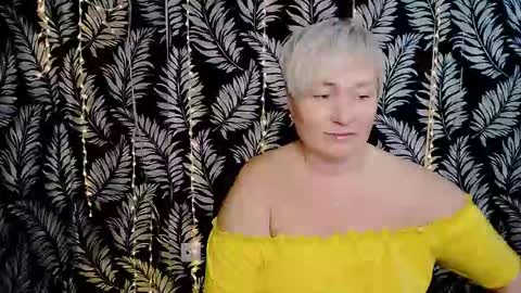 Snapshot of oliviaoskar_ chatting on 15, 9, 2025 Kelly online show from 15, 9, 2025
