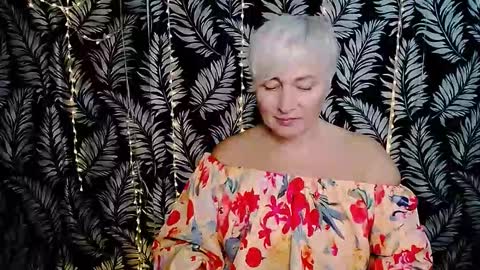 Kelly online show from 2, 11, 2025