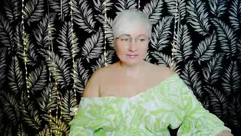 Snapshot of oliviaoskar_ chatting on 12, 7, 2026 Kelly online show from 12, 7, 2026