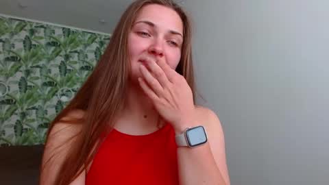 Snapshot of oliviashiny chatting on 5, 6, 2026 Olivia online show from 5, 6, 2026