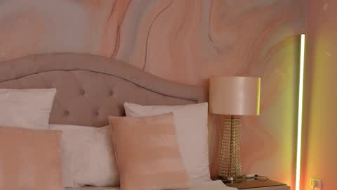 OliviaSway online show from 9, 1, 2026