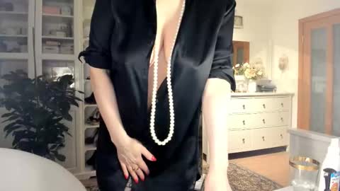 ollalla7 online show from 1, 3, 2026