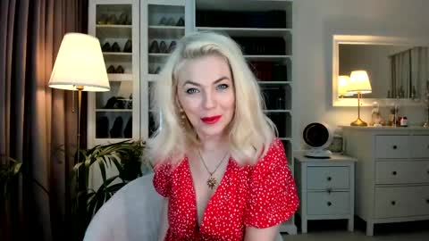 ollalla7 online show from 31, 5, 2026