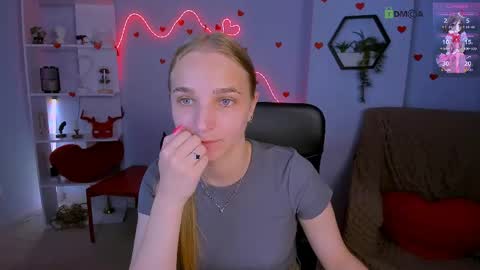 Ollivia online show from 27, 5, 2026