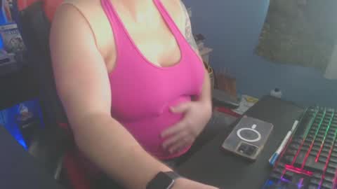 Snapshot of olorlando321 chatting on 28, 1, 2025 Dani Pregna online show from 28, 1, 2025