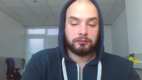 Snapshot of omgwhereim chatting on 7, 1, 2025 omgwhereim online show from 7, 1, 2025