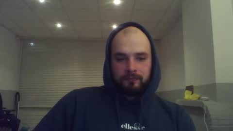 Snapshot of omgwhereim chatting on 10, 1, 2025 omgwhereim online show from 10, 1, 2025