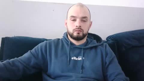 Snapshot of omgwhereim chatting on 23, 2, 2025 omgwhereim online show from 23, 2, 2025