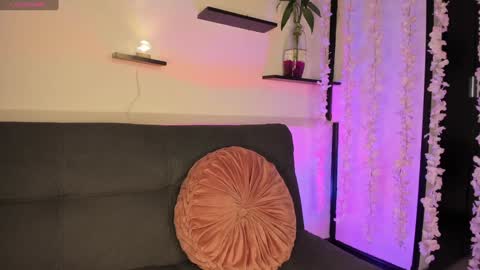 Snapshot of on_tefa chatting on 19, 1, 2025 Violette online show from 19, 1, 2025