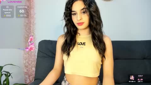 Snapshot of on_tefa chatting on 27, 2, 2025 Violette online show from 27, 2, 2025